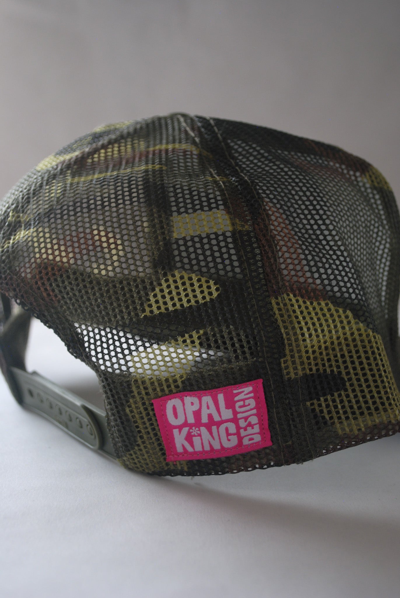 CAMO COWGIRL STAR TRUCKER