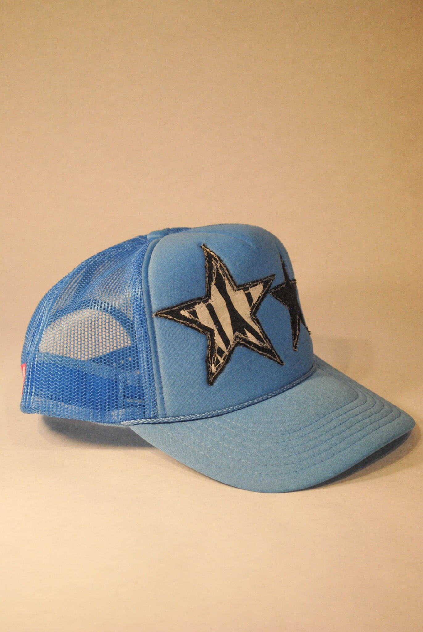 LIGHT BLUE DOUBLE STAR TRUCKER ZEBRA