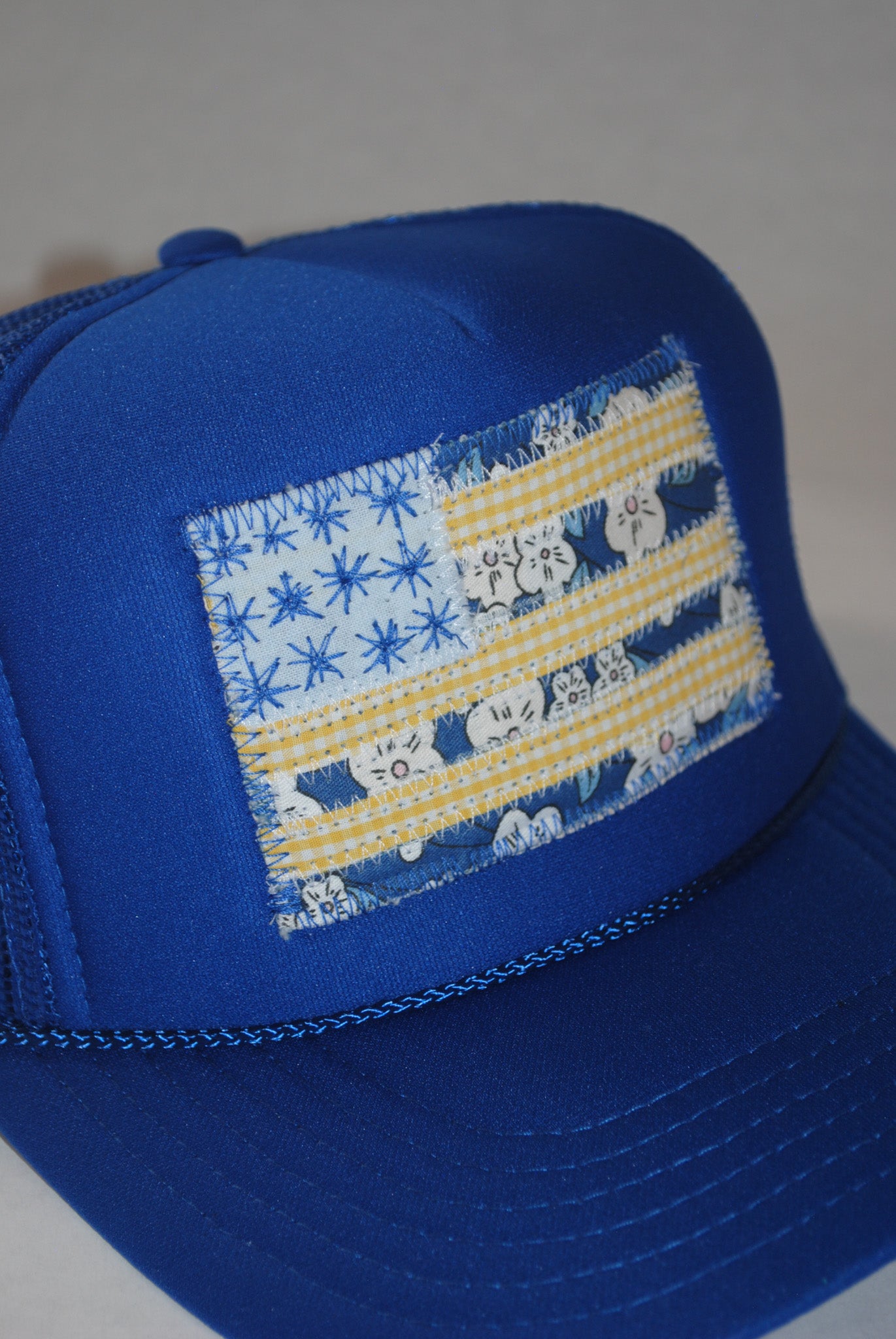 DARK BLUE AMERICAN FLAG TRUCKER